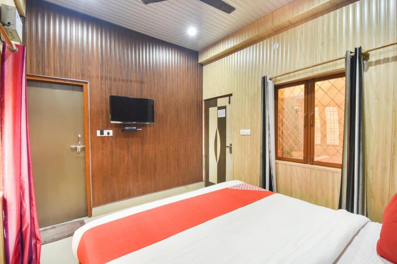 Oyo Flagship Yuvraj Inn Rājpur Exteriér fotografie