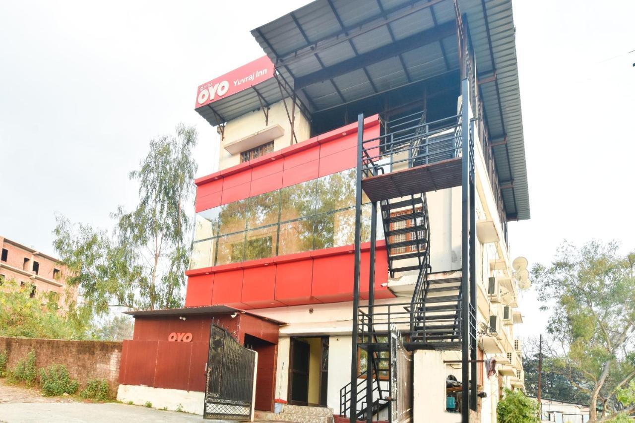 Oyo Flagship Yuvraj Inn Rājpur Exteriér fotografie